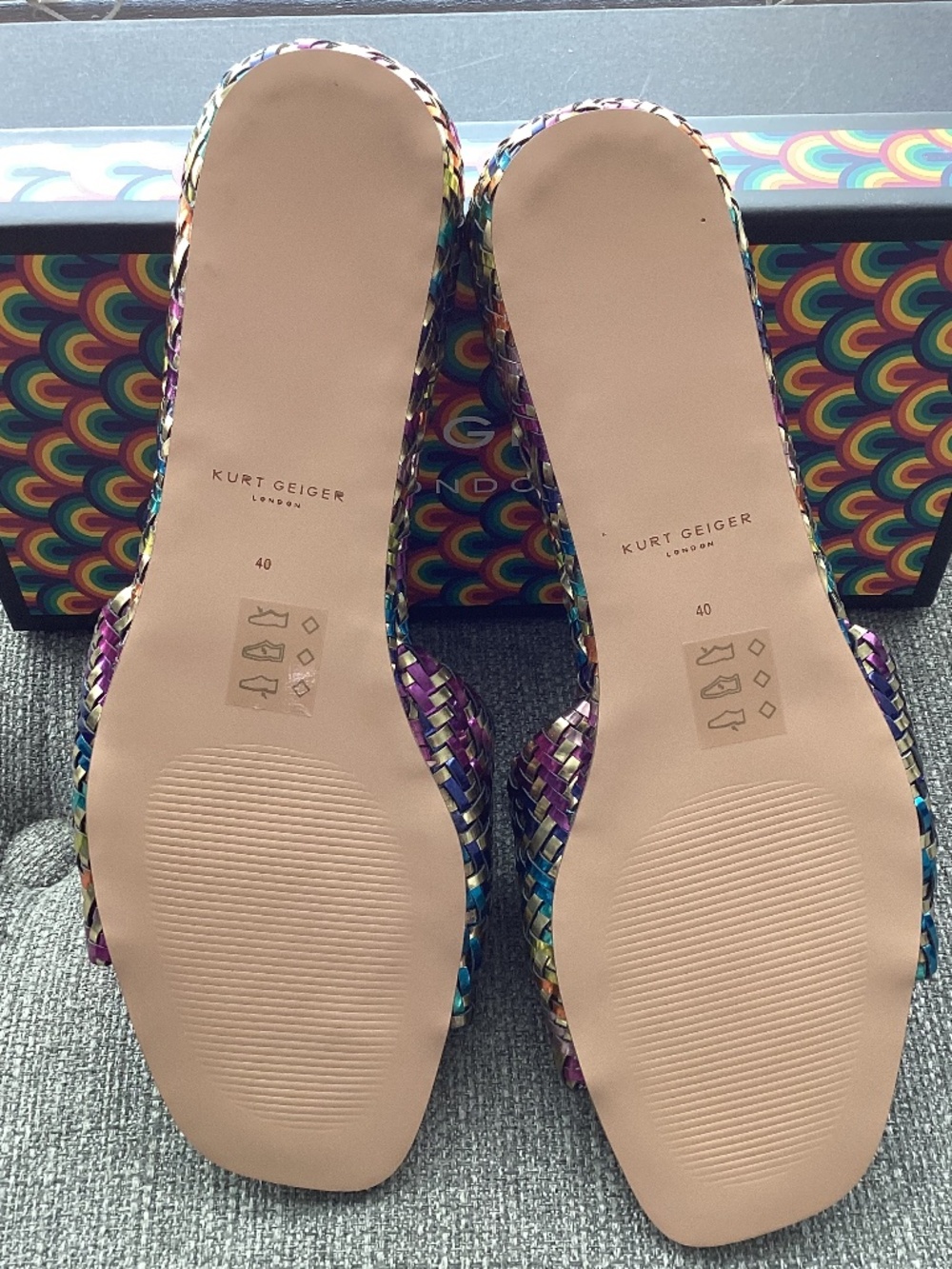 Kurt Geiger London Kensington Slide Sandal, size US9/EU40 - Picture 6 of 12
